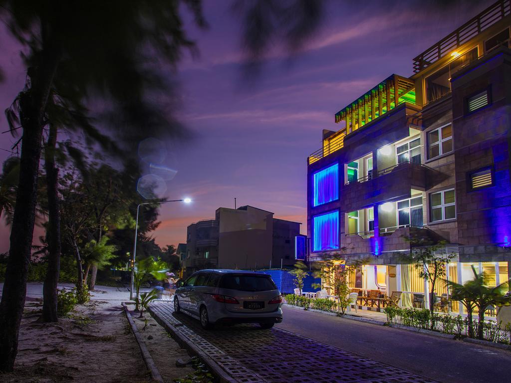 Ripple Beach Inn Хулхумале Екстер'єр фото