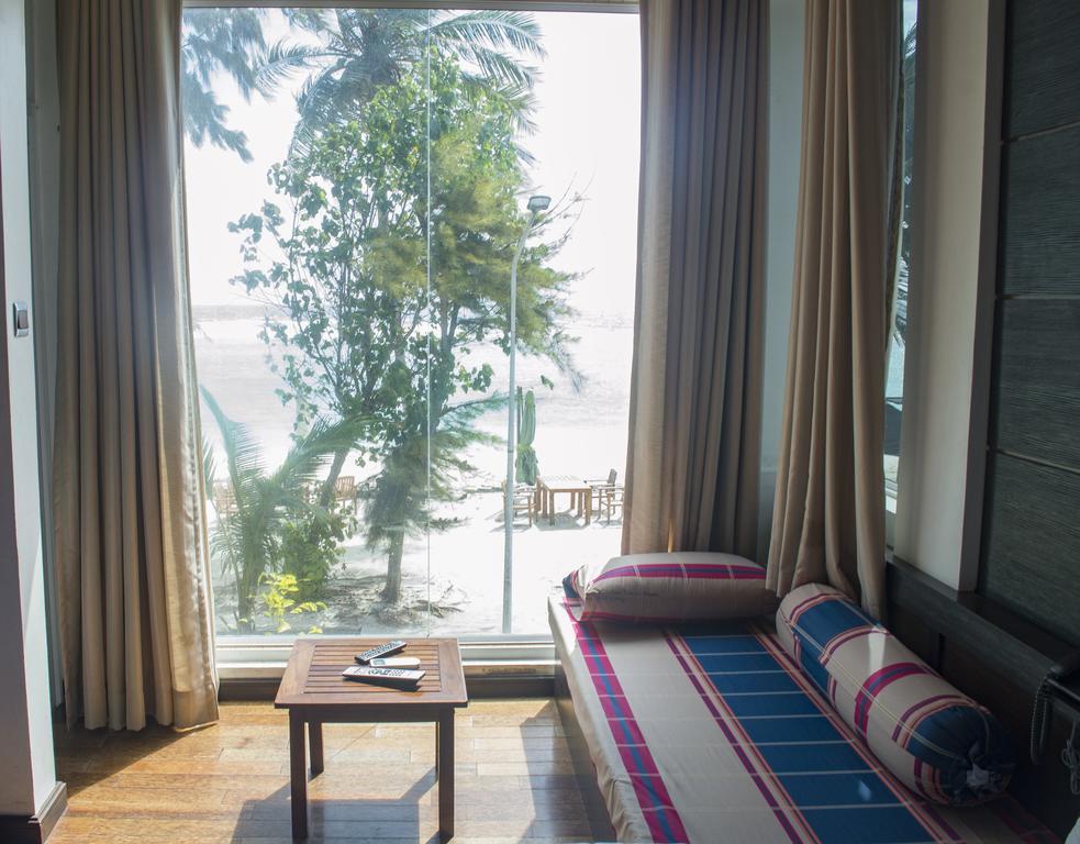 Ripple Beach Inn Хулхумале Екстер'єр фото