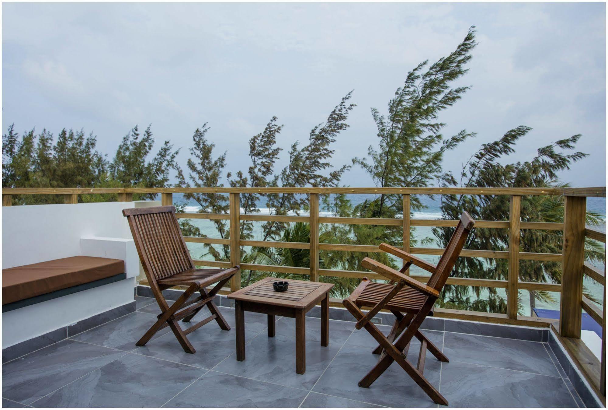 Ripple Beach Inn Хулхумале Екстер'єр фото